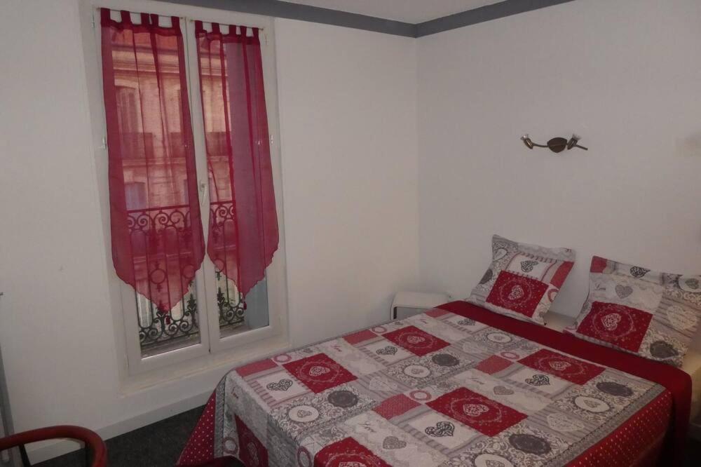 Etanit ! Beziers Plein Centre - 1Mn Du Bus, De La Gare Du Train Et Liaison Aeroport -Chambres Climatisees -Spacieuses Amenagees Pour Singles, Couple, Et Ou Familles -Parking A Velos -Consigne Экстерьер фото