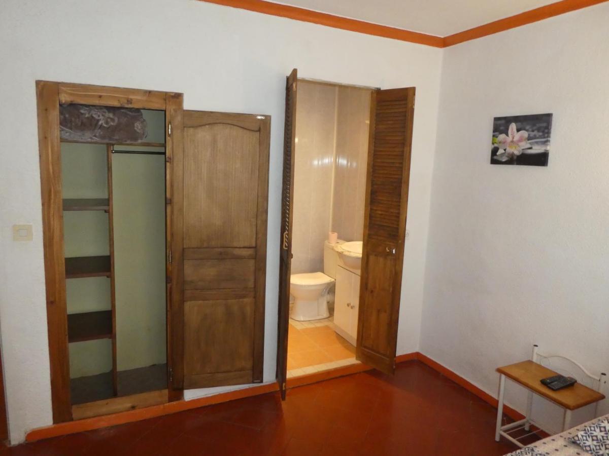 Etanit ! Beziers Plein Centre - 1Mn Du Bus, De La Gare Du Train Et Liaison Aeroport -Chambres Climatisees -Spacieuses Amenagees Pour Singles, Couple, Et Ou Familles -Parking A Velos -Consigne Экстерьер фото
